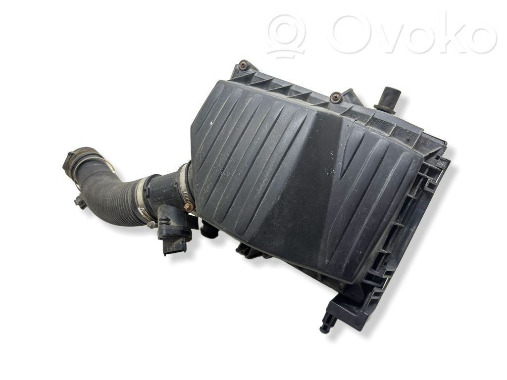 Opel Corsa C Air filter box 