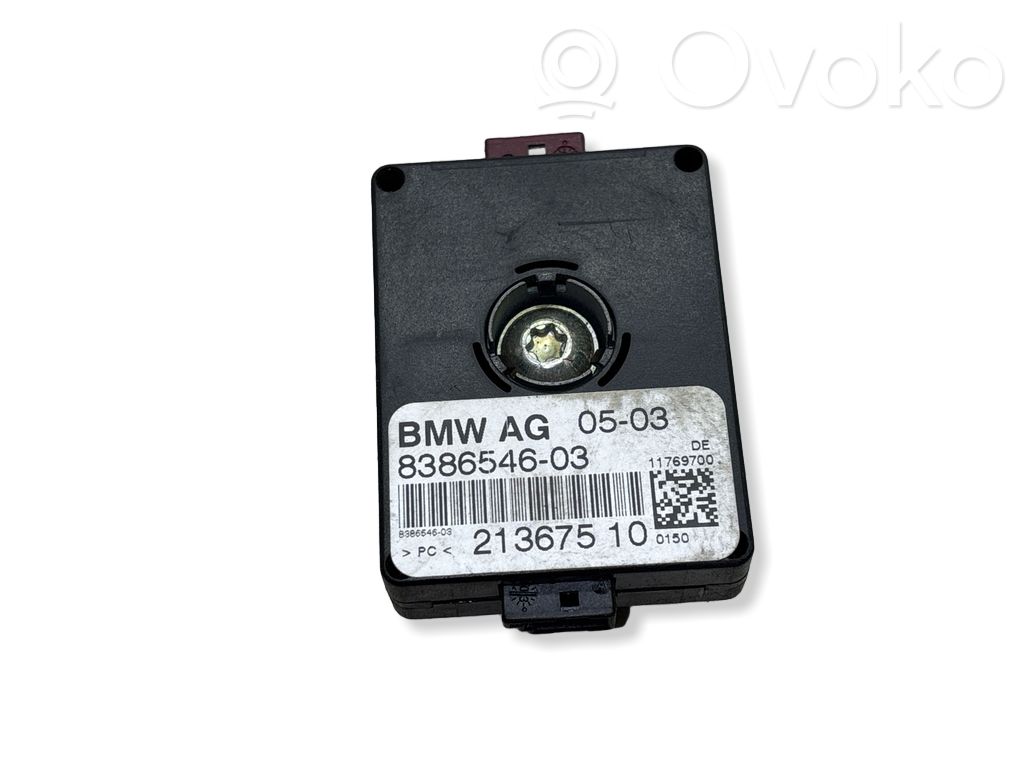 BMW 3 E46 Antenos stiprintuvas 