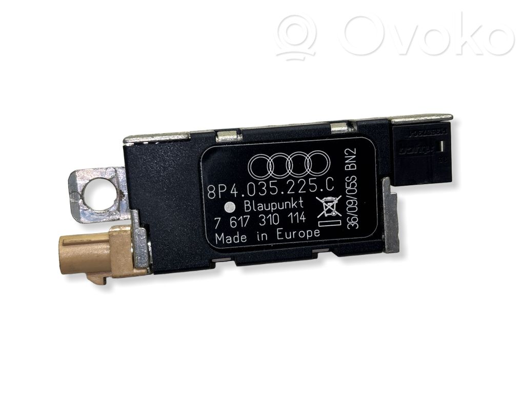 Audi A3 S3 8P Antenos stiprintuvas 