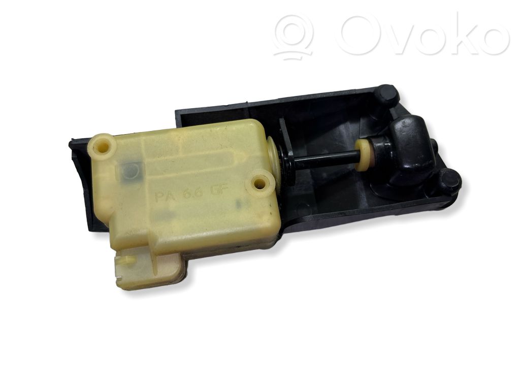 Volvo XC70 Motor de bloqueo de puertas 