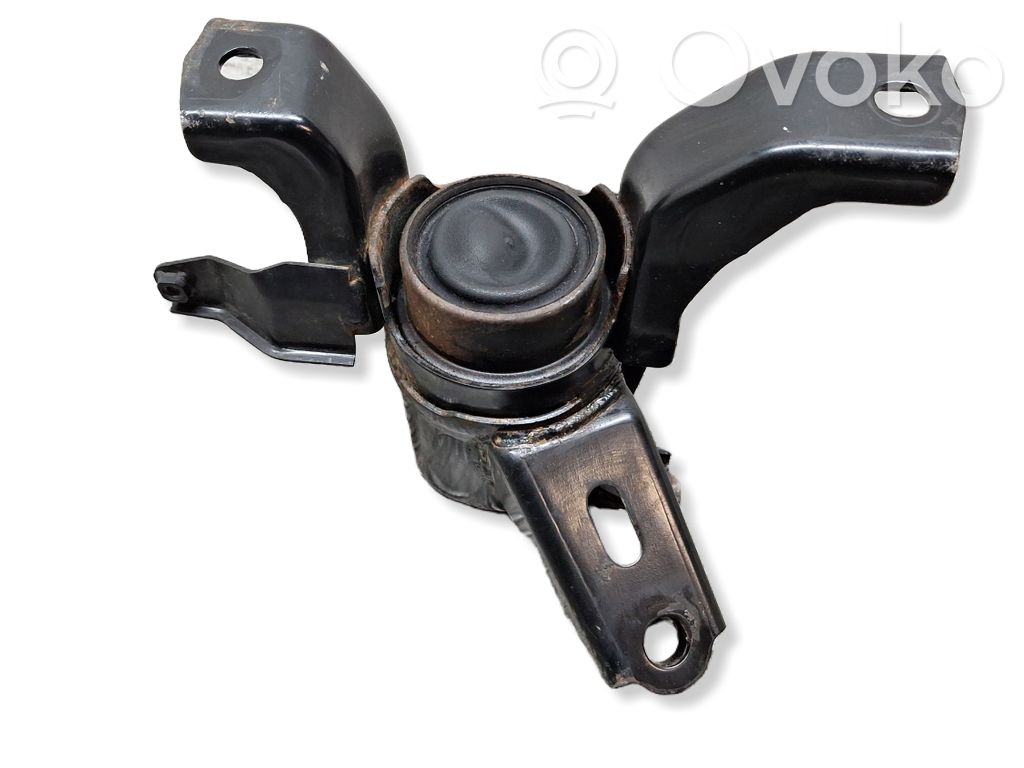 Toyota Verso Engine mount bracket 