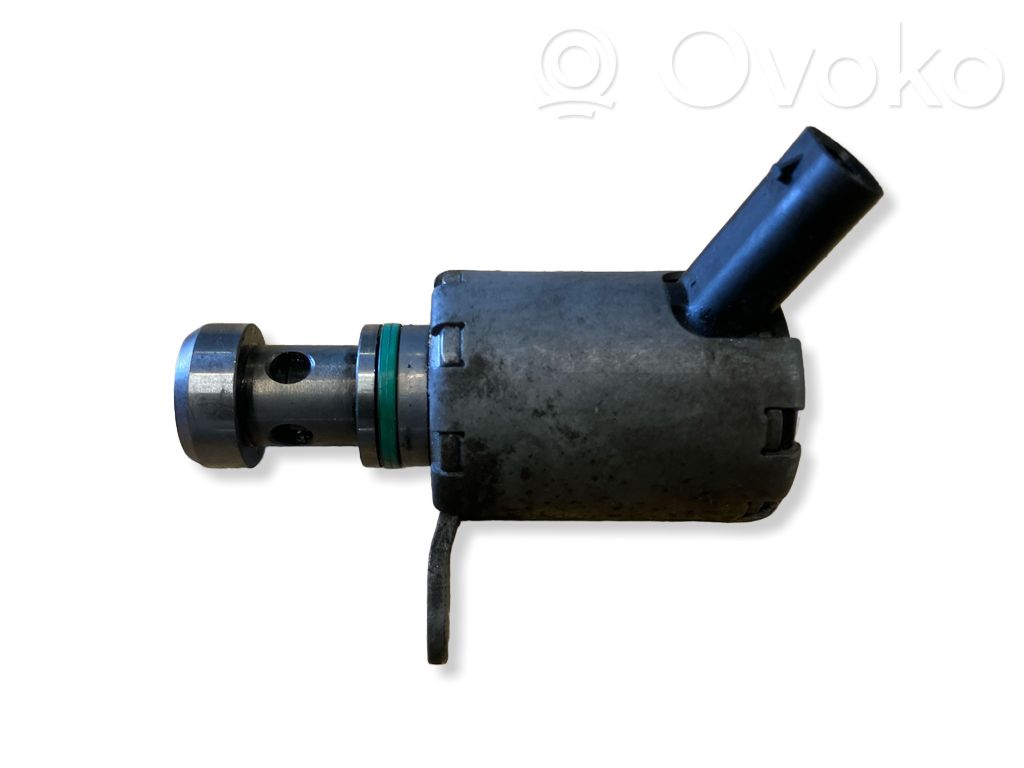 Sensor de presión del aceite   G4D32D350AA