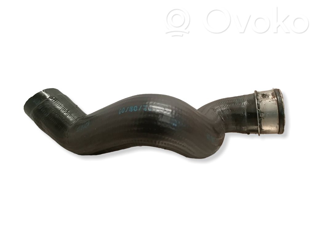 Volkswagen PASSAT B5.5 Wąż / Rura intercoolera 