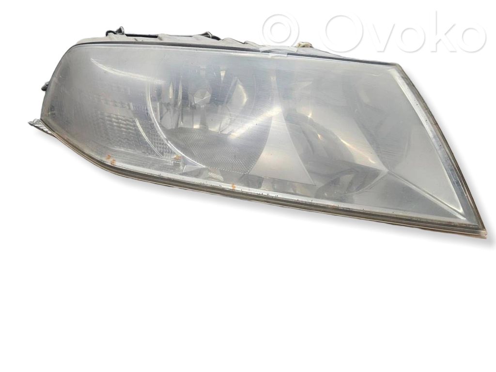 Skoda Octavia Mk2 (1Z) Lampa przednia 