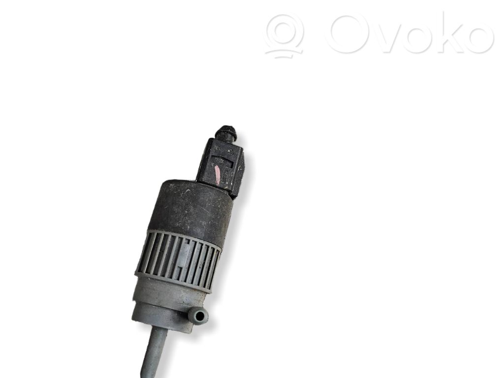 Toyota C-HR I Windscreen/windshield washer pump 