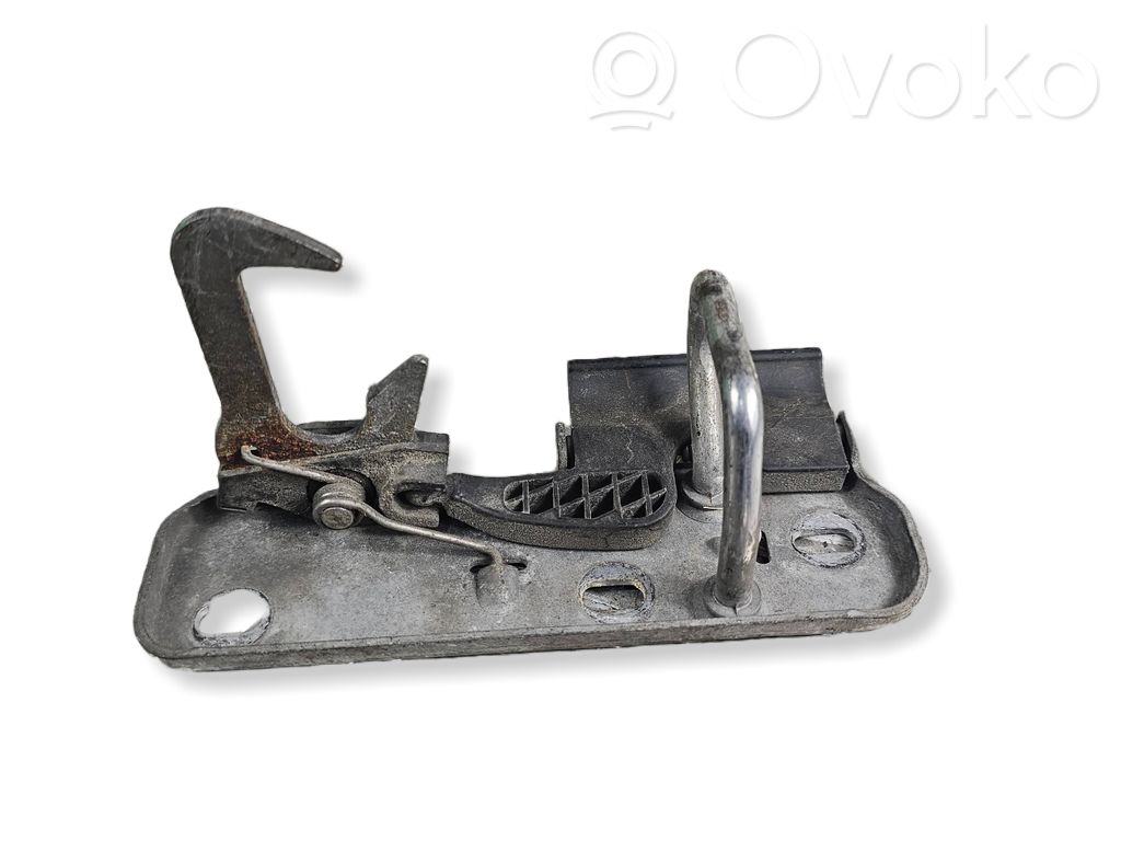Volkswagen Golf VI Engine bonnet/hood lock/latch loop/hook 