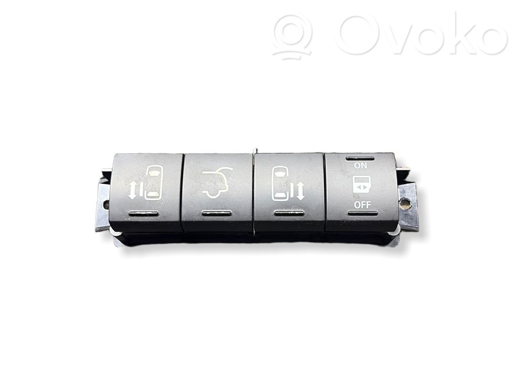 Chrysler Town & Country V Front seat light 