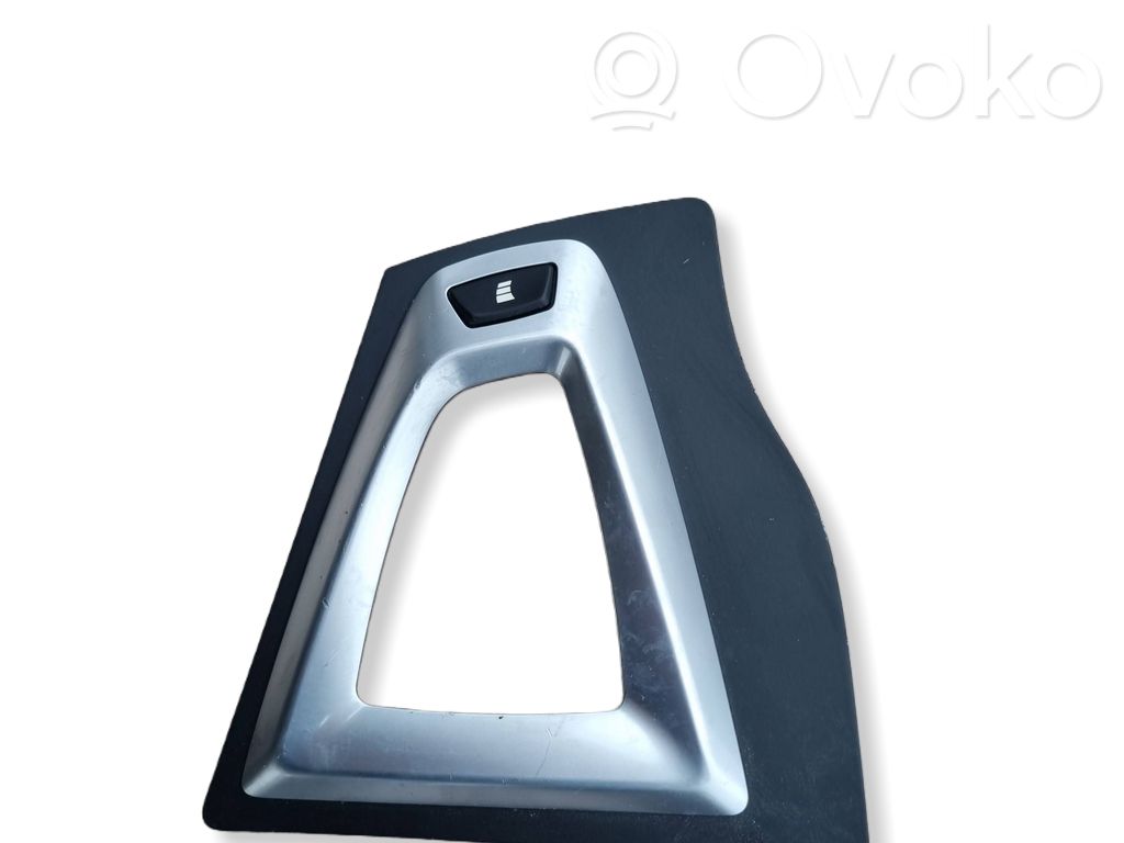 BMW 4 F32 F33 Rivestimento in plastica cornice della leva del cambio 