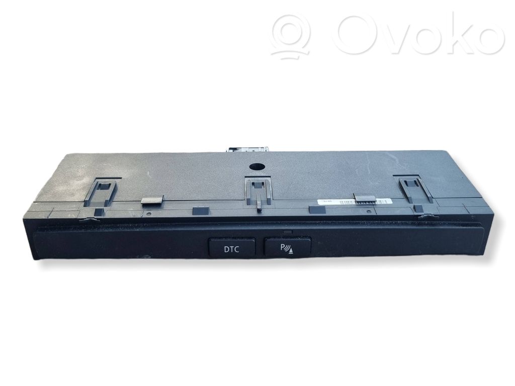 BMW 5 E60 E61 Interruptor del sensor de aparcamiento (PDC) 