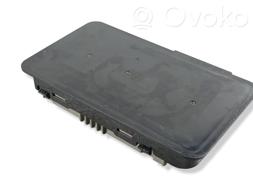 KIA Stinger Wireless charging module 