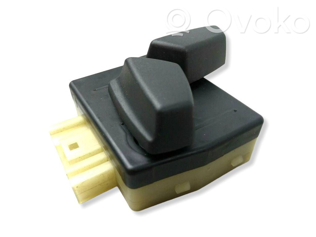 BMW 5 F10 F11 Seat control switch 