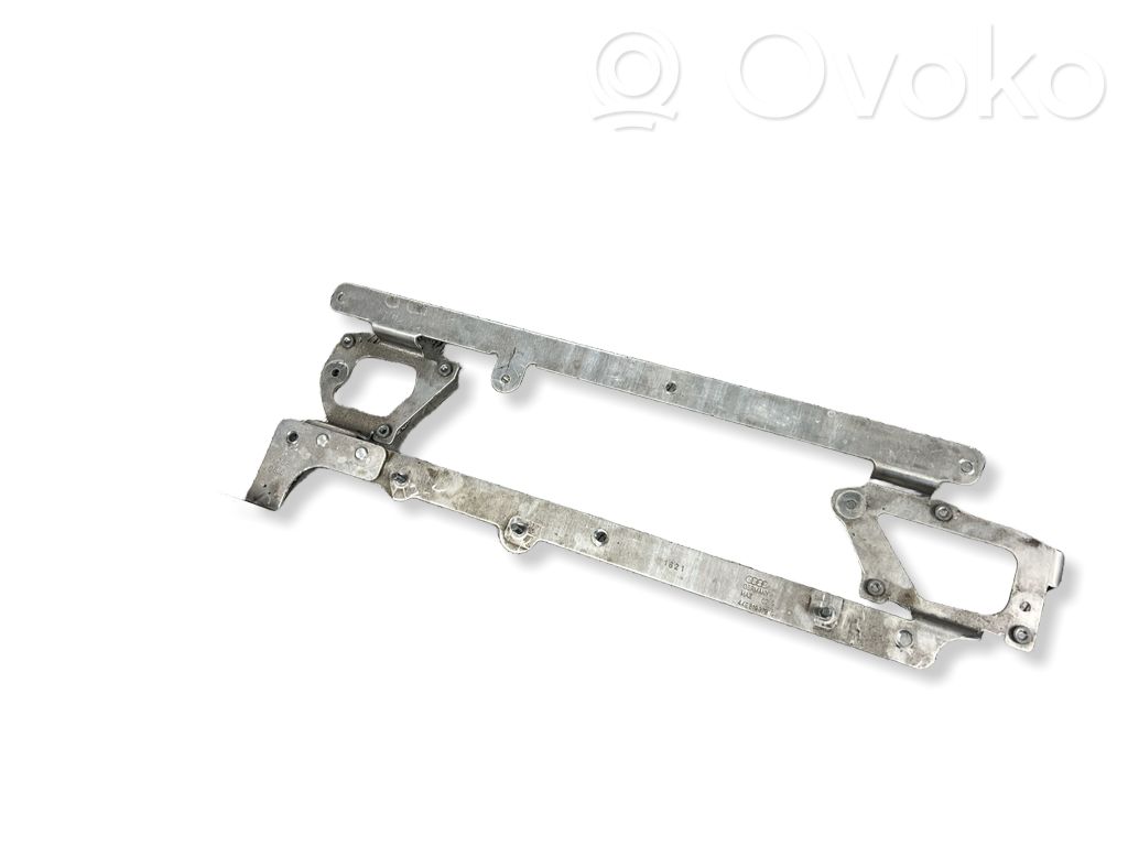 Audi e-tron Engine mounting bracket 