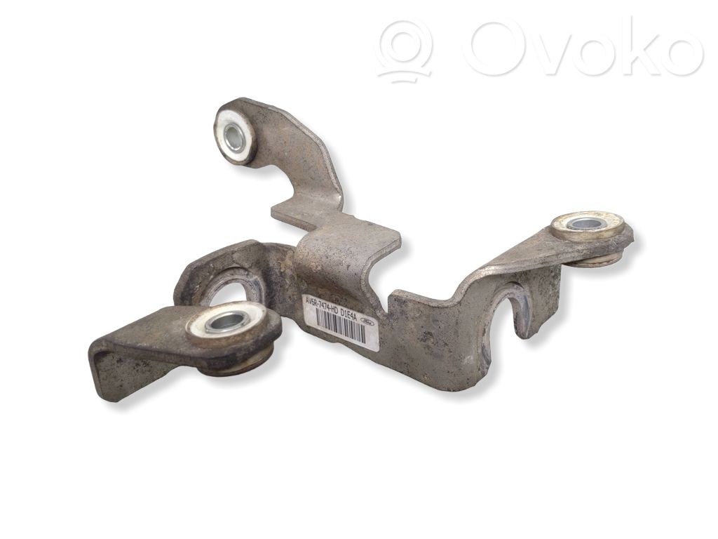 Ford Focus Gear shift cable bracket 