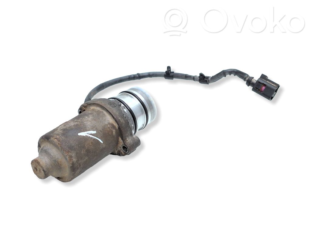 Volkswagen PASSAT B7 Rear gearbox reducer/haldex oil pump 
