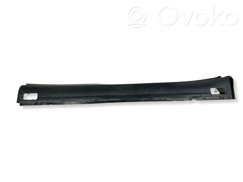 Porsche Cayenne (92A) Listón 