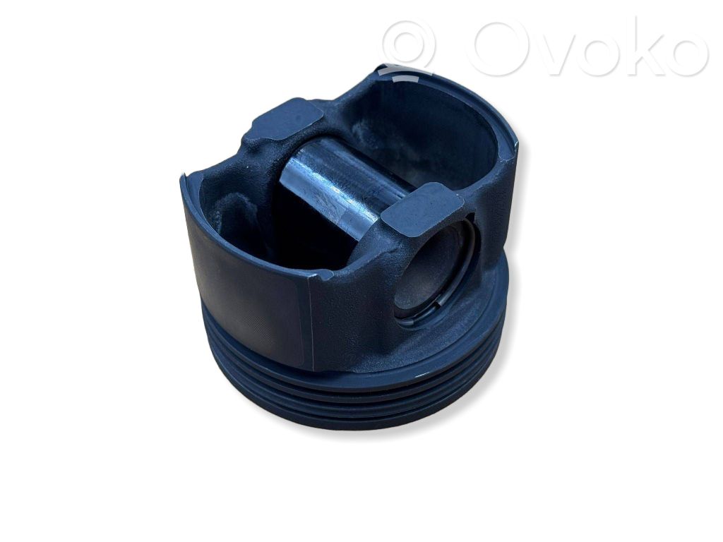 Piston   N181Y08E,YMCC,BLFB