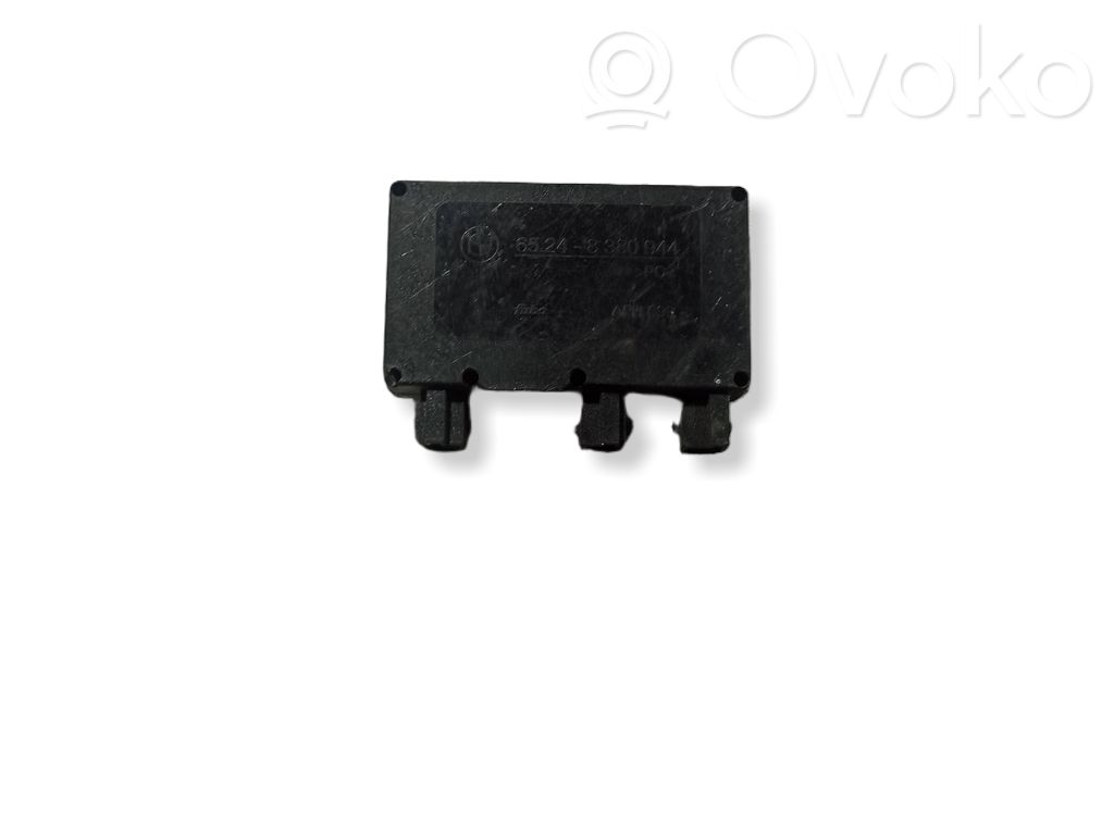 BMW 7 E65 E66 Antenos stiprintuvas 