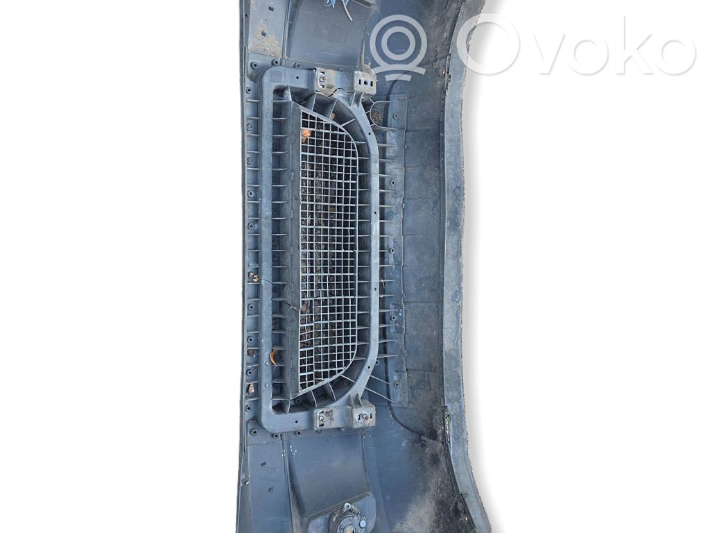 Iveco Daily 4th gen Parachoques delantero 
