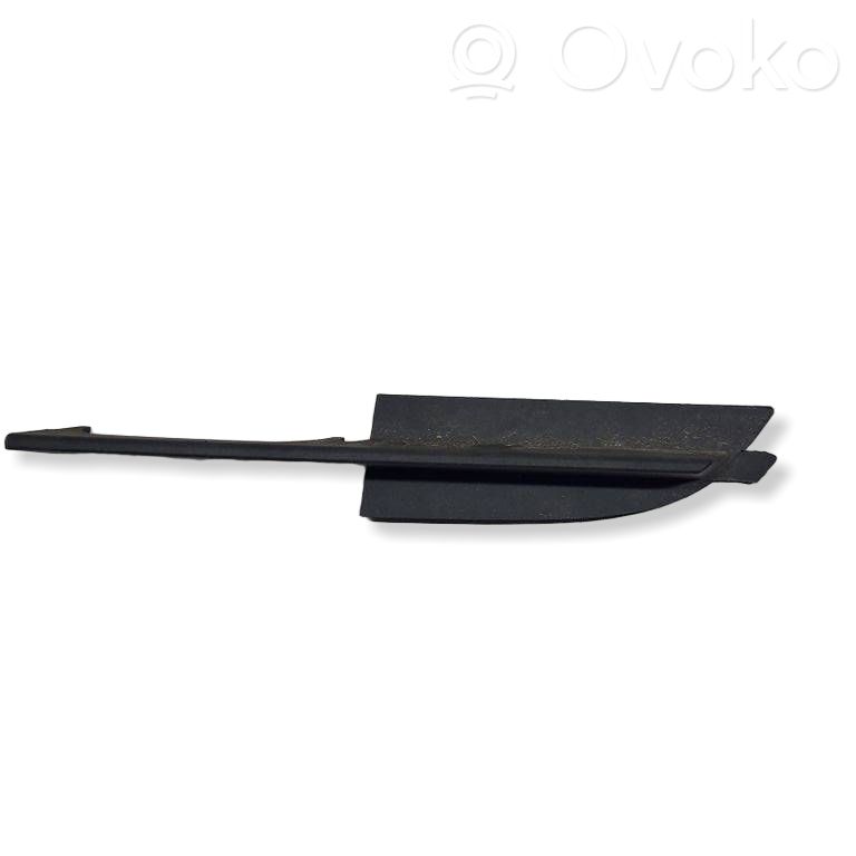 Front bumper splitter molding   51117043496