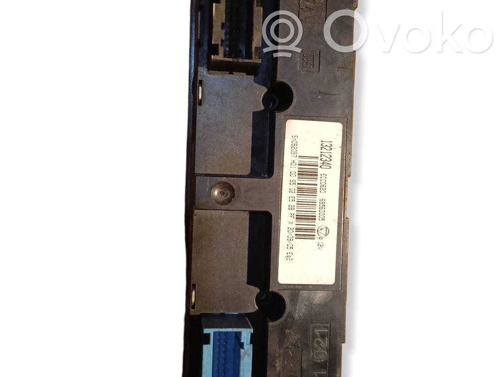 Opel Vectra C Climate control unit 