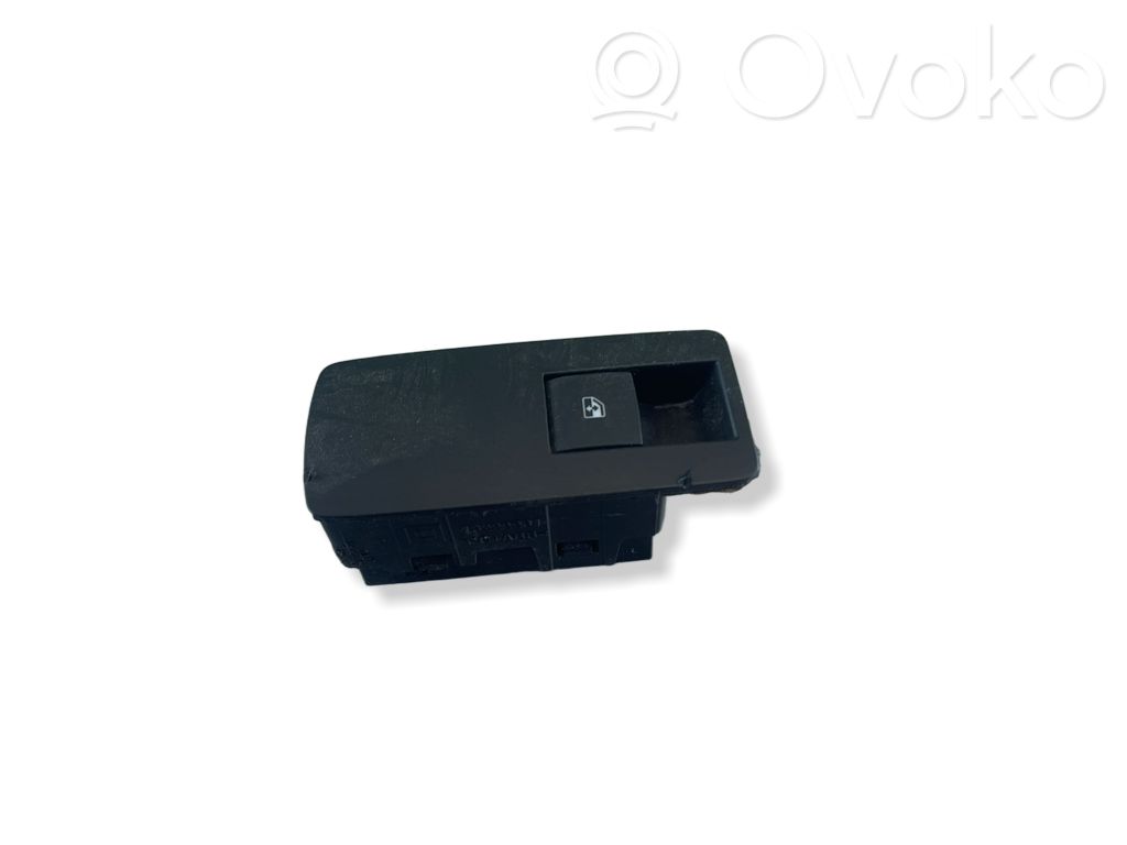 Opel Insignia A Electric window control switch 