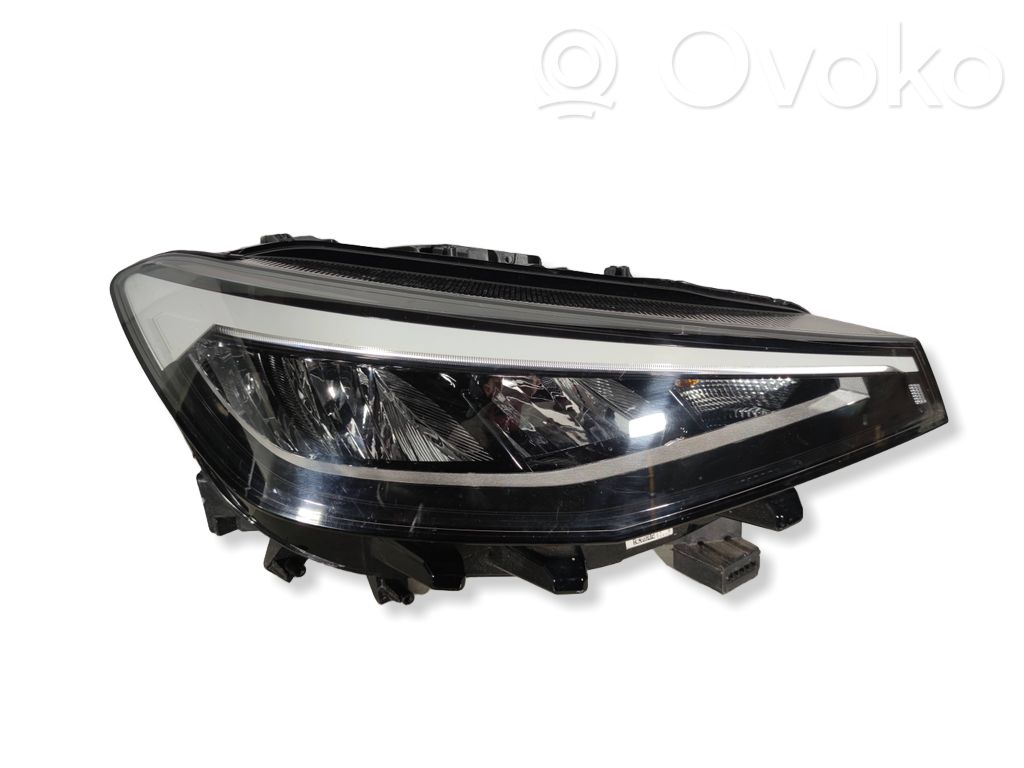 Volkswagen ID.4 Lampa przednia 