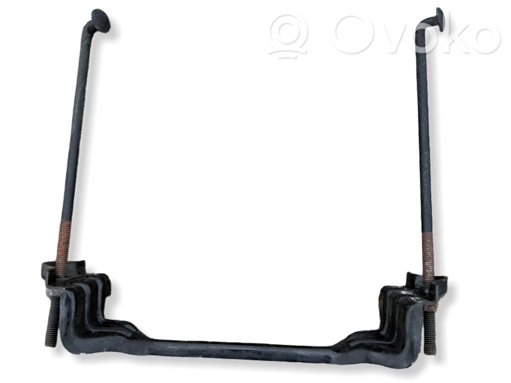 Battery bracket
