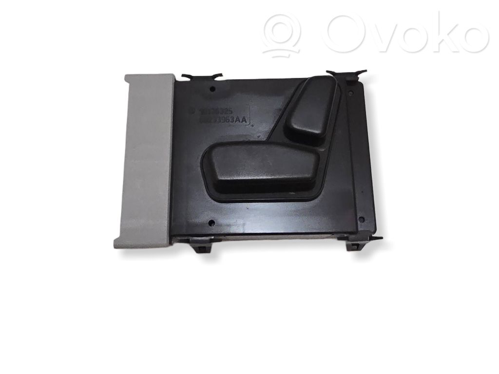 Seat control switch   10126325,68233963AA