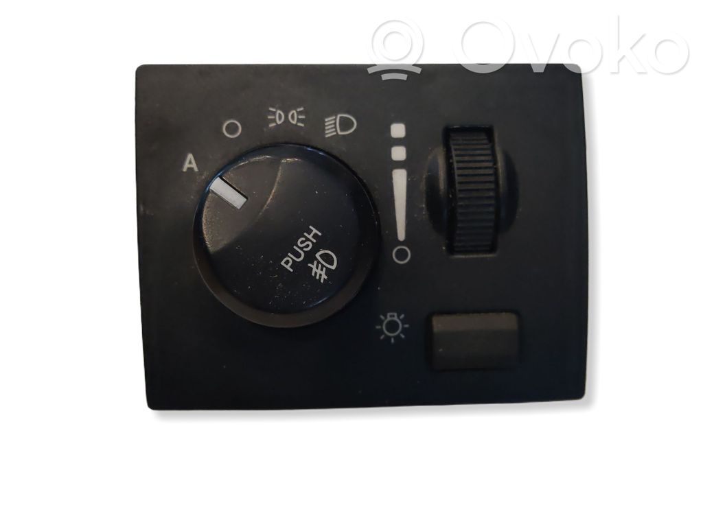 Chrysler Town & Country V Light switch 