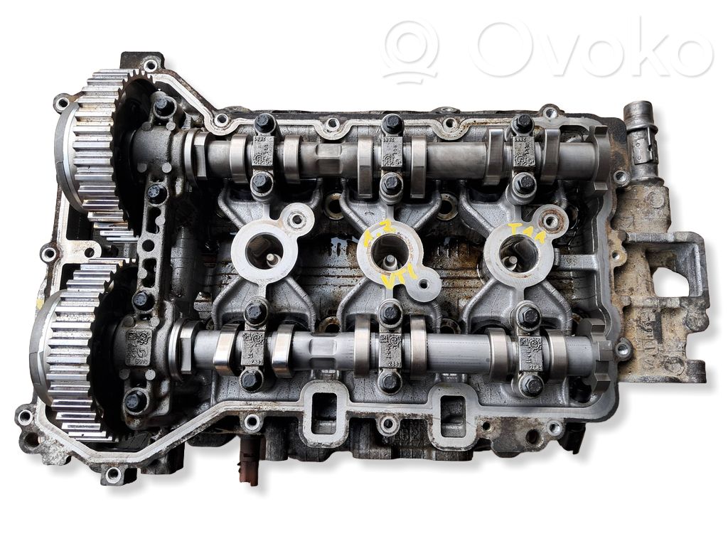 Peugeot 208 I Culata del motor 