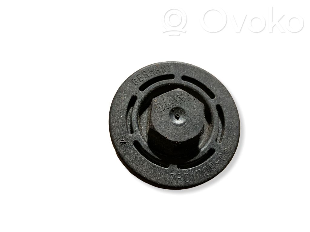 BMW X3 F25 other engine part 