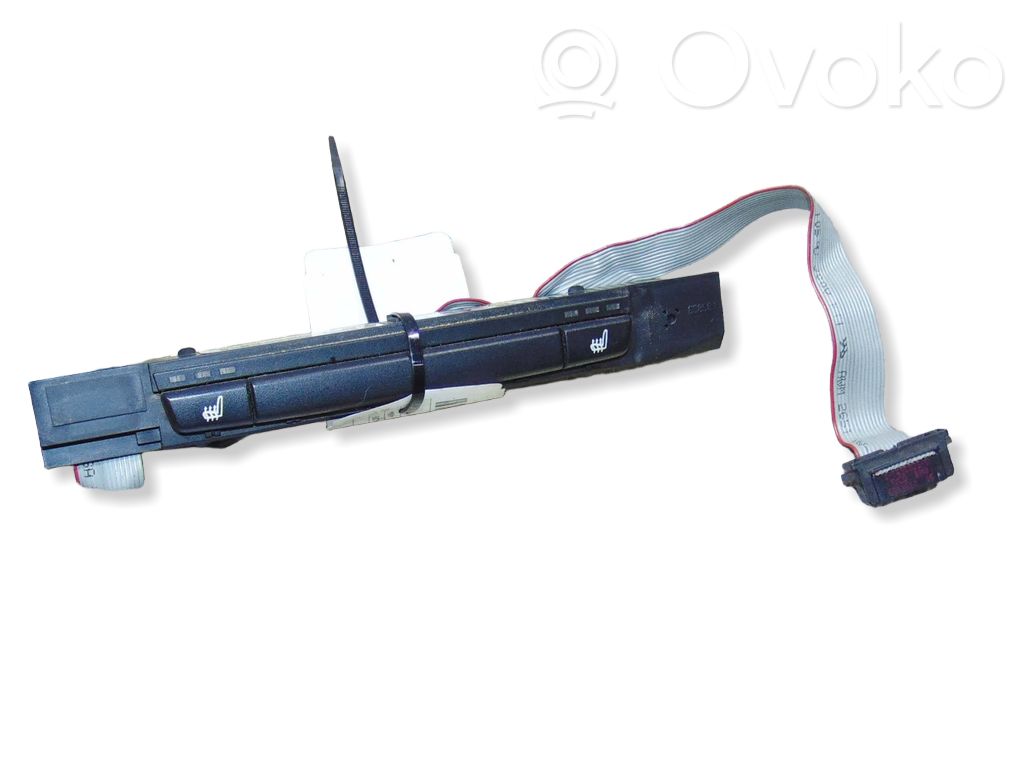 Seat heating switch   696258902