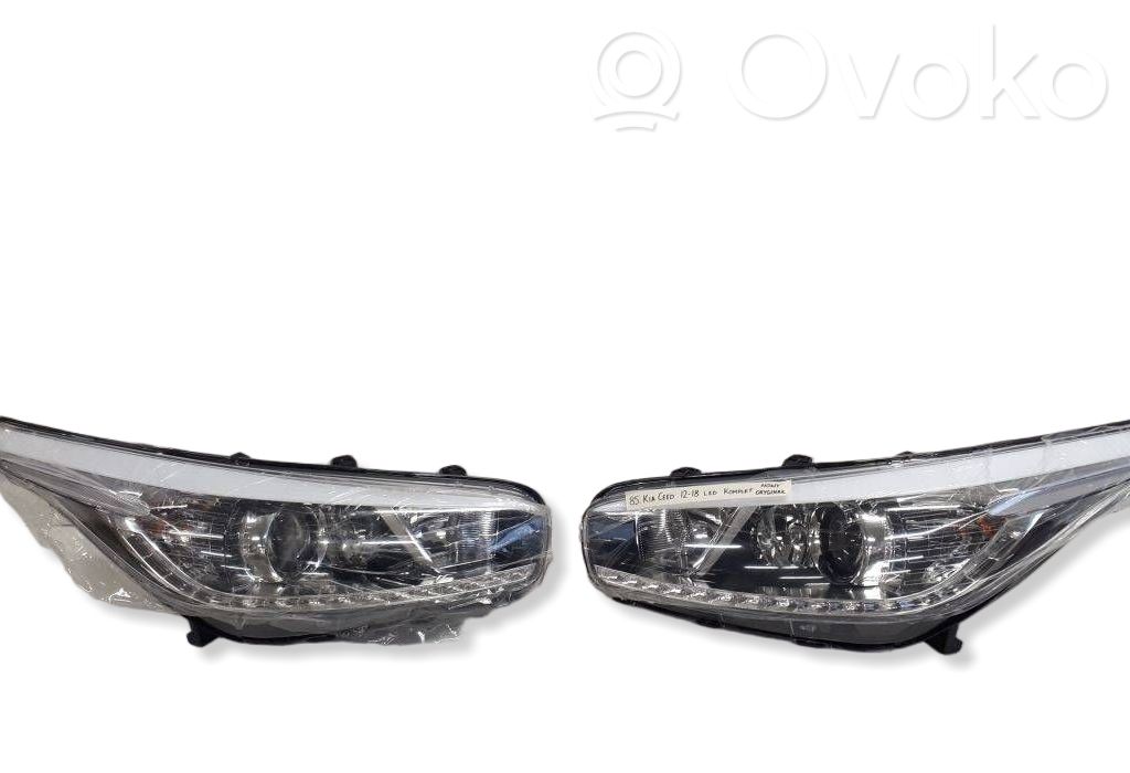 KIA Ceed Headlight/headlamp 