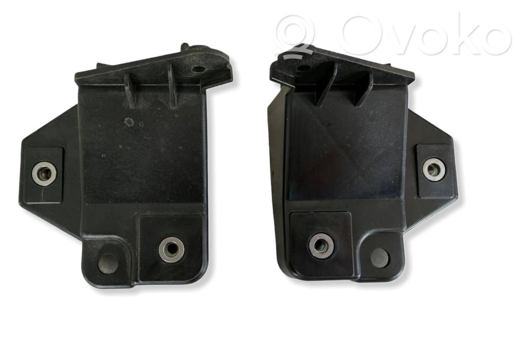 Front bumper mounting bracket   106133200B,606133100B,061331