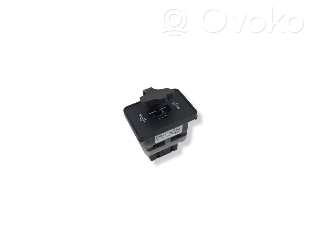 Alfa Romeo 159 Enchufe conector USB 