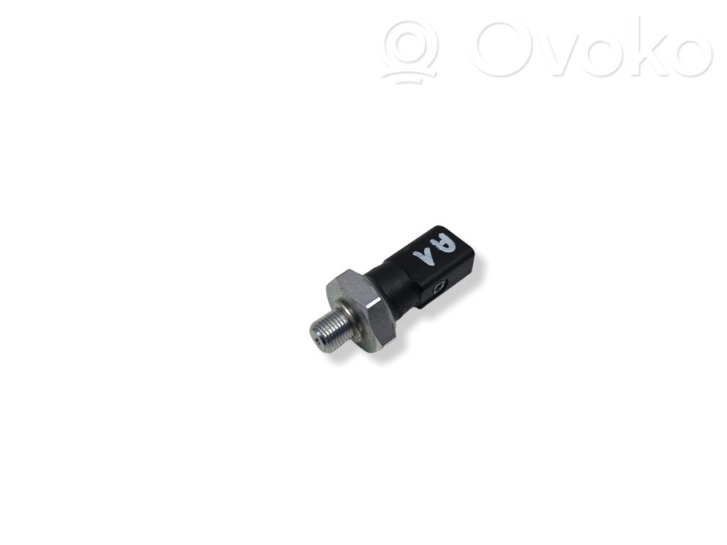 Audi A6 S6 C6 4F Öldruckschalter 