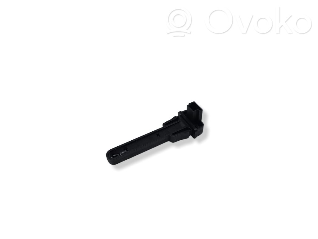 Interior temperature sensor   6930015,64116930015