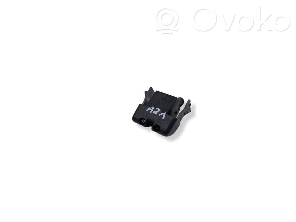 BMW 3 E46 Windshield washer spray nozzle 