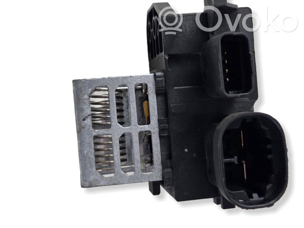 Peugeot 2008 II Heater blower motor/fan resistor 