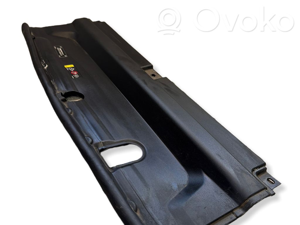 Volvo S90, V90 Radiator trim 