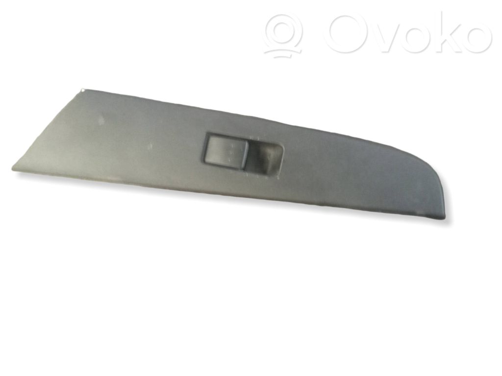 Mazda 3 I Front door window switch trim 