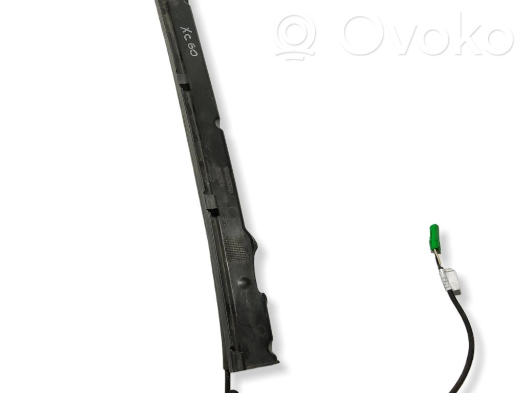 Volvo XC60 Tailgate trim 