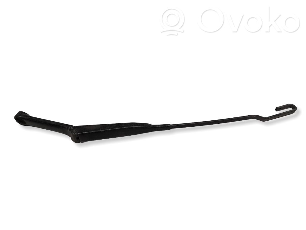 Audi A4 S4 B5 8D Ramię wycieraczki szyby przedniej / czołowej 
