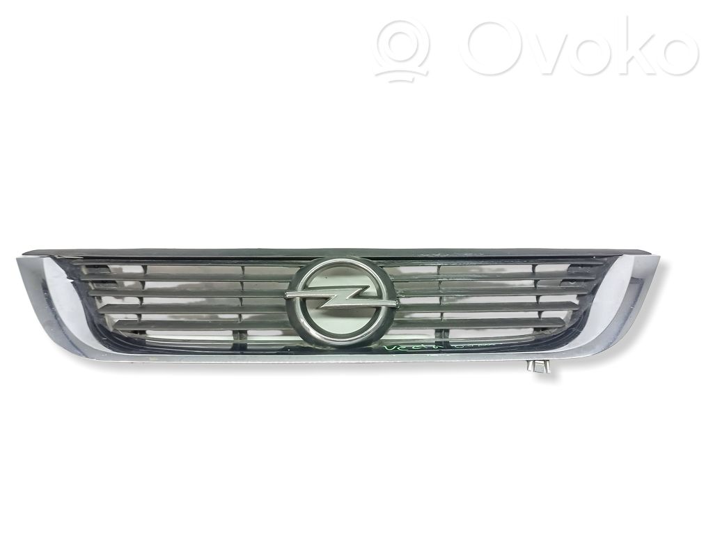 Opel Vectra B Etusäleikkö 