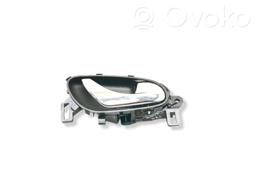 Nissan Qashqai Klamka wewnętrzna drzwi tylnych 