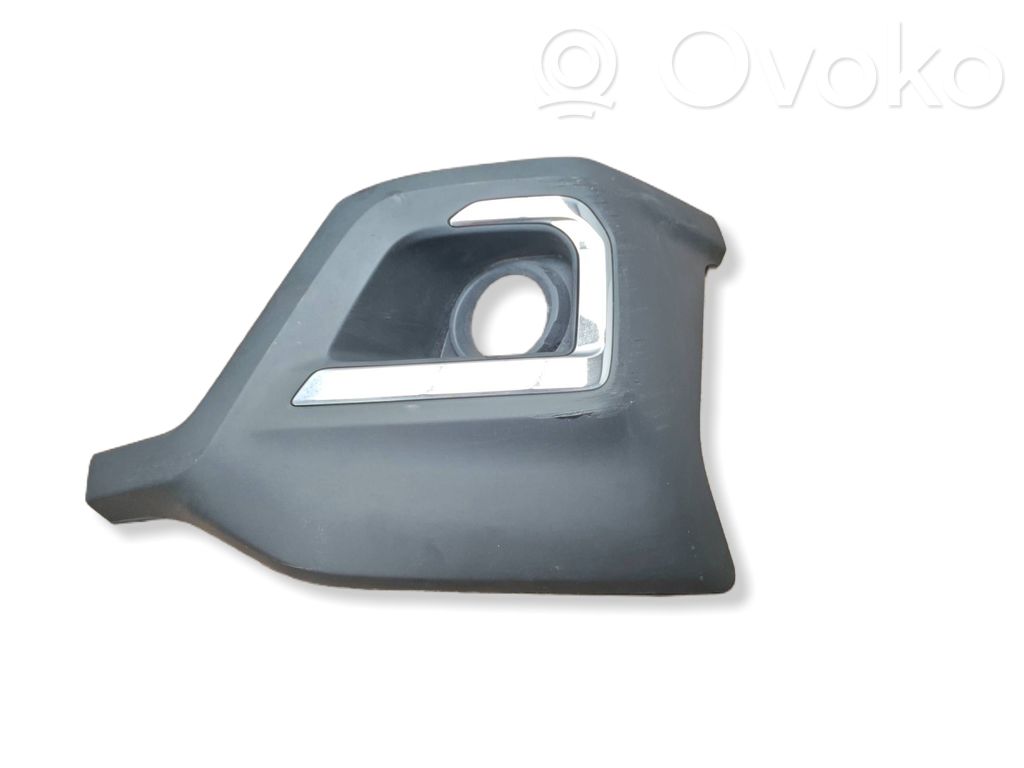 Subaru Outback (BT) Front fog light trim/grill 