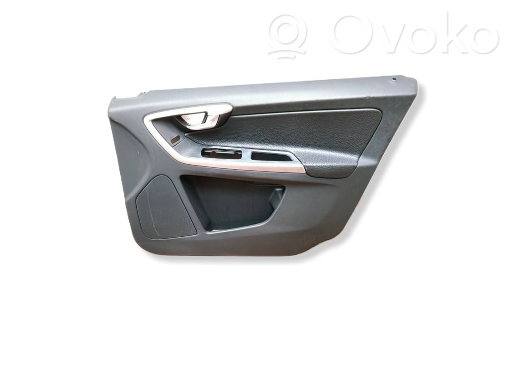 Volvo XC60 Front door card panel trim 