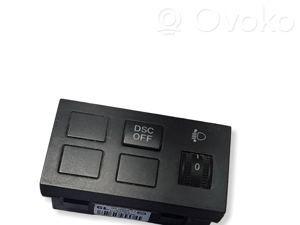 Headlight level height control switch   GS8T66170B,03099411,07012008