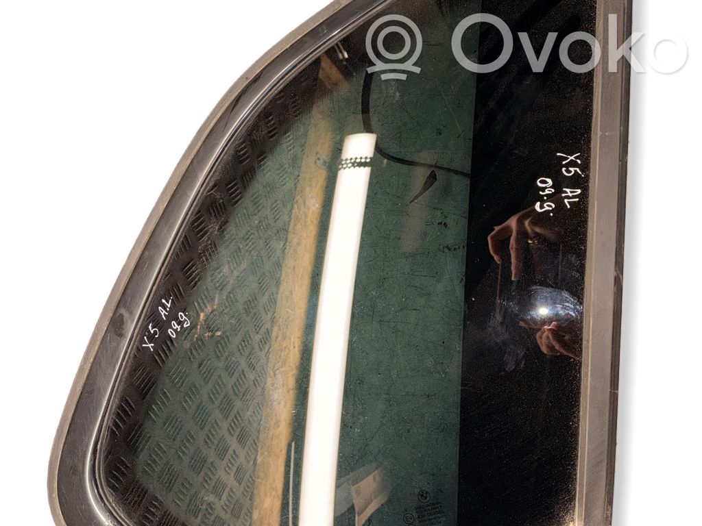 BMW X5 E70 Rear door window glass 