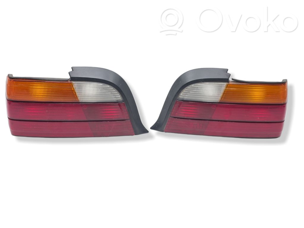 Rear/tail lights   1387654,1387653